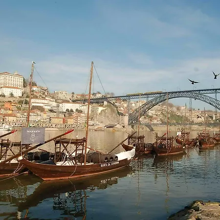 Casa de hóspedes Suites Deluxe Porto